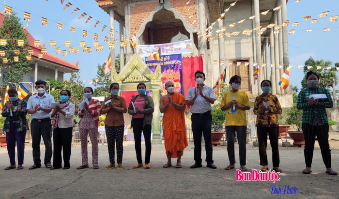 Ban Dân tộc thăm, chúc Tết Chôl Chnam Thmây đồng bào Khmer trên địa bàn tỉnh