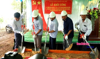 Lễ khởi công xây dựng công trình đường nhựa tại ấp Tân Hai xã Lộc Phú, huyện Lộc Ninh