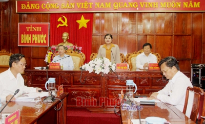 Binh Phuoc Provincial People's Committee meets on the disbursement of public investment
