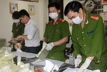 Dự toán ngân sách nhà nước bố trí để chi bồi dưỡng giám định tư pháp phải được quản lý, sử dụng đúng mục đích, đúng đối tượng theo tiêu chuẩn, chế độ hiện hành