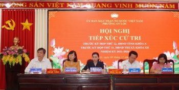 Chủ tịch HĐND tỉnh tiếp xúc cử tri phường An Lộc