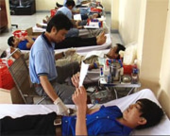 Bù Đăng: 217 tình nguyện viên tham gia hiến máu nhân đạo