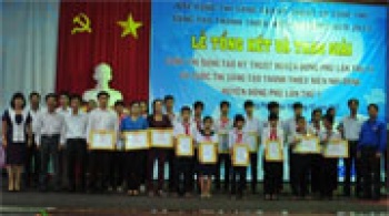 Đồng Phú: Tổng kết hội thi sáng tạo kỹ thuật năm 2012 – 2013