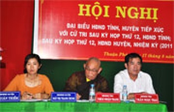 Đại biểu HĐND tỉnh tiếp xúc cử tri xã Tân Lập, Thuận Phú