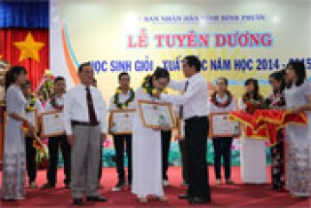 Tuyên dương 171 học sinh đạt giải thưởng cấp tỉnh, quốc gia