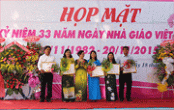Hớn Quản: Kỷ niệm 33 năm Ngày nhà giáo Việt Nam