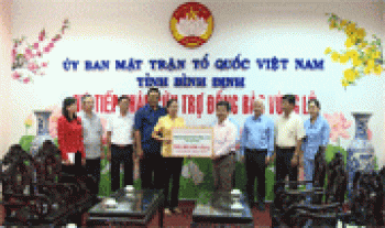 Bình Phước hỗ trợ 3,8 tỷ đồng cho nhân dân 3 tỉnh  Quảng Nam, Quảng Ngãi, Bình Định