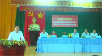 Đại biểu HĐND tỉnh tiếp xúc cử tri 2 xã Phú Riềng, Phú Trung