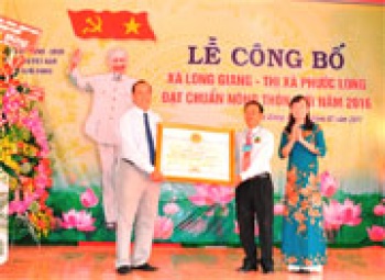 Xã Long Giang đạt chuẩn nông thôn mới