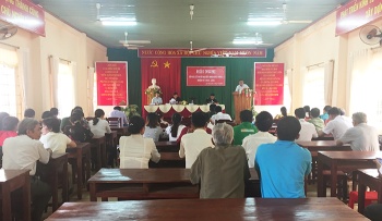 Đại biểu HĐND huyện Lộc Ninh tiếp xúc cử tri xã Lộc Thiện