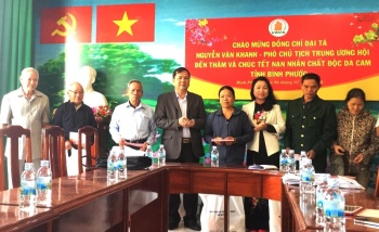 Hội Nạn nhân chất độc da cam/dioxin Việt Nam thăm, tặng quà tết trên địa bàn tỉnh