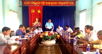 Giám sát việc thực hiện chính sách đối với già làng, người có uy tín tại huyện Lộc Ninh