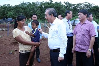 Phó Thủ tướng Thường trực khảo sát di dân tự do tại Bình Phước