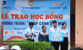 “Chắp cánh ước mơ” cho một học sinh Trường chuyên Quang Trung