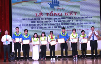 Trao giải Cuộc thi Sáng tạo thanh thiếu niên, nhi đồng tỉnh lần thứ XI