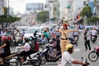 Phát động phong trào thi đua bảo đảm trật tự an toàn giao thông năm 2019