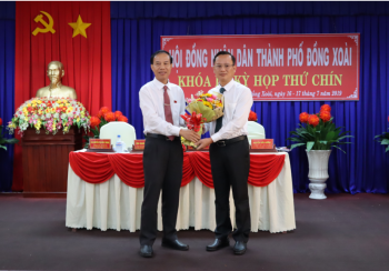 Ông Nguyễn Minh Bình được bầu giữ chức Chủ tịch UBND thành phố Đồng Xoài