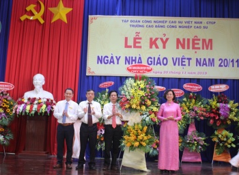 Trường cao đẳng Công nghiệp cao su kỷ niệm Ngày nhà giáo Việt Nam