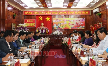 Đoàn công tác 5 tỉnh nước bạn Campuchia chúc tết Bình Phước