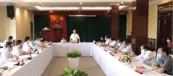 Góp ý bước 1 dự thảo văn kiện Đại hội Đảng bộ huyện Lộc Ninh và Công ty Cao su Bình Long