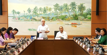Đoàn Đại biểu Quốc hội tỉnh tham gia ý kiến về Dự án Luật Biên phòng Việt Nam