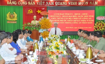 Lãnh đạo tỉnh Bình Phước chúc mừng ngày truyền thống Công an nhân dân