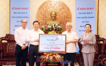 Vietinbank Bình Phước bàn giao 100 căn nhà hỗ trợ người nghèo