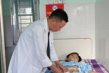 Bệnh viện Hoàn Mỹ Bình Phước cứu sống một bé trai bị vỡ lách