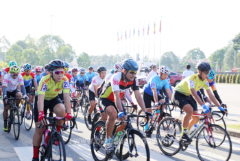 Giải xe đạp Truyền hình Bình Dương mở rộng “Về Phước Long xây chiến thắng”