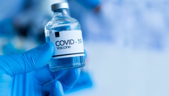 Tiêm vắc xin phòng COVID-19 cho trẻ em từ 12 đến 17 tuổi