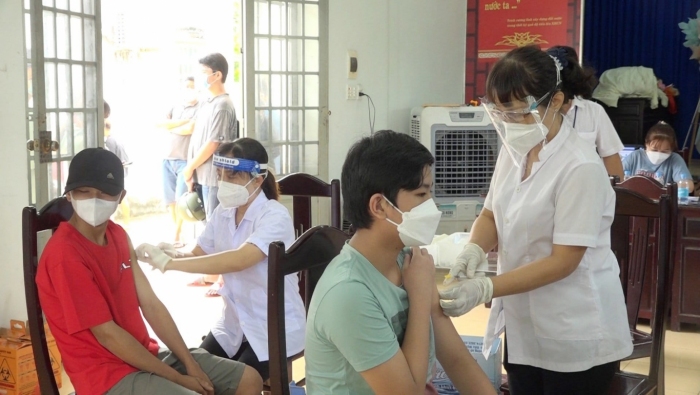 Bình Long triển khai tiêm vắc xin phòng Covid-19 cho 4.008 trẻ em