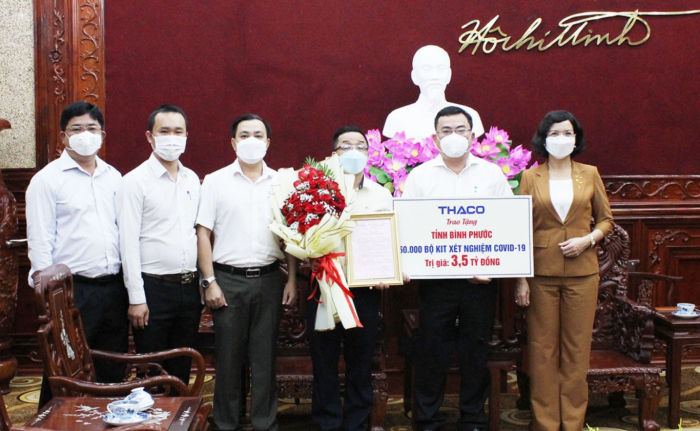 THACO Trường Hải hỗ trợ Bình Phước 50.000 kit test nhanh