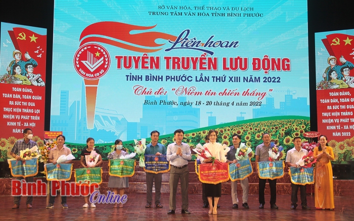 Bình Long nhất toàn đoàn Liên hoan tuyên truyền lưu động tỉnh Bình Phước năm 2022