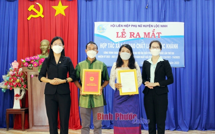 Ra mắt hợp tác xã lúa gạo chất lượng Lộc Khánh