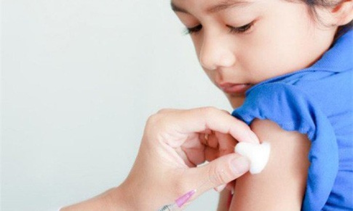 Tiêm vaccine phòng COVID-19 cho trẻ từ 5 - dưới 12 tuổi: Nhóm nào cần trì hoãn?