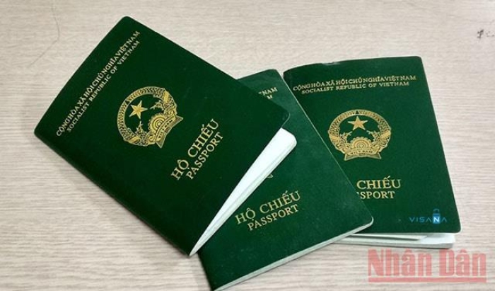 Bộ Công an tạm dừng tiếp nhận hồ sơ cấp hộ chiếu phổ thông