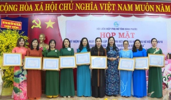 Họp mặt kỷ niệm 92 năm Ngày thành lập Hội LHPN Việt Nam