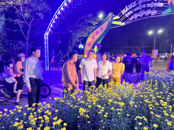Đồng Phú khai mạc Hội chợ hoa xuân - Tết Nguyên đán Quý Mão 2023
