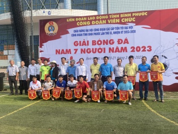 Công đoàn Viên chức tỉnh tổ chức Giải bóng đá nam 7 người