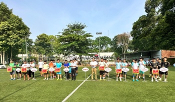 Bình Long tổ chức giải bóng đá 5S chào mừng ngày 30/4