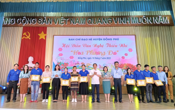 Đồng Phú tổ chức hội diễn hoa phượng đỏ năm 2023