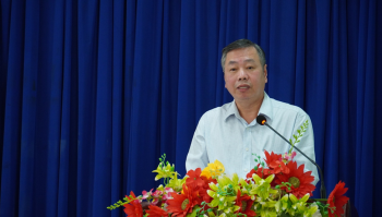 Phó Chủ tịch UBND tỉnh Huỳnh Anh Minh tiếp xúc cử tri Hớn Quản