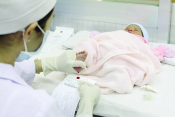 Thực hiện chương trình mở rộng tầm soát một số bệnh trước sinh và sơ sinh
