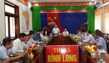 Sở Thông tin và Truyền thông làm việc với UBND thị xã Bình Long