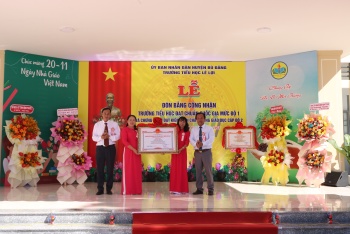 Trường tiểu học Lê Lợi đạt chuẩn quốc gia mức độ 01