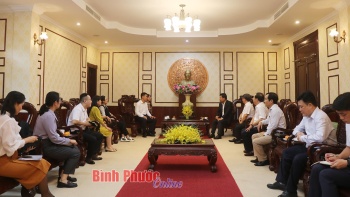 Bí thư Tỉnh ủy Nguyễn Mạnh Cường tiếp doanh nghiệp HAOHUA