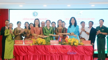 Binh Phuoc province Women's Union of and 3 provinces of Cambodia signed an important memorandum of understanding