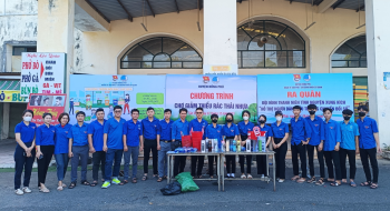 Đồng Phú tổ chức chương trình “Chợ dân sinh giảm thiểu rác thải nhựa”, đổi rác lấy quà