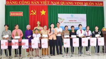 Lãnh đạo Hội Liên hiệp Phụ nữ Việt Nam thăm, chúc tết tại Bù Đốp