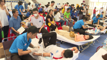 Chơn Thành tổ chức hiến máu tình nguyện đợt 1 năm 2024